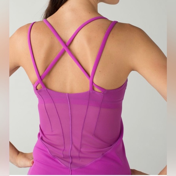 🎉🛍️🌟HP🌟🛍️🎉 Lululemon Exquisite Tank in Ultra Violet - Picture 2 of 14
